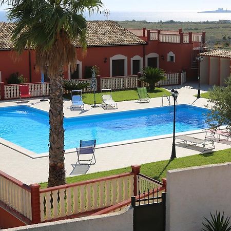 Casa Vacanze Calafarina Пакіно Номер фото