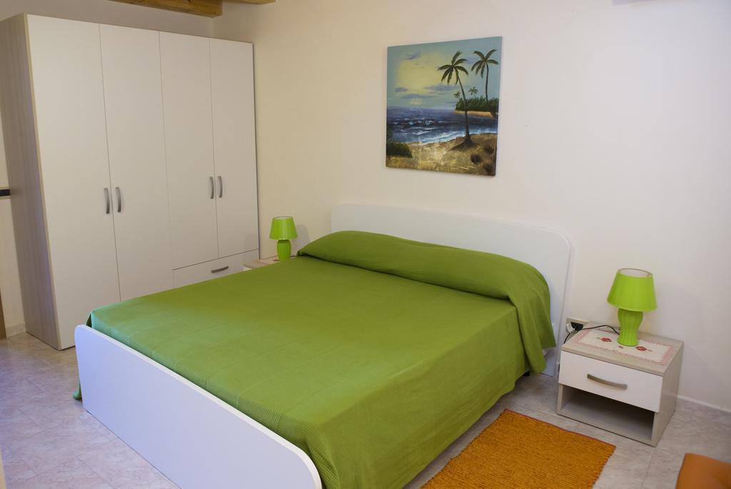 Casa Vacanze Calafarina Пакіно Номер фото