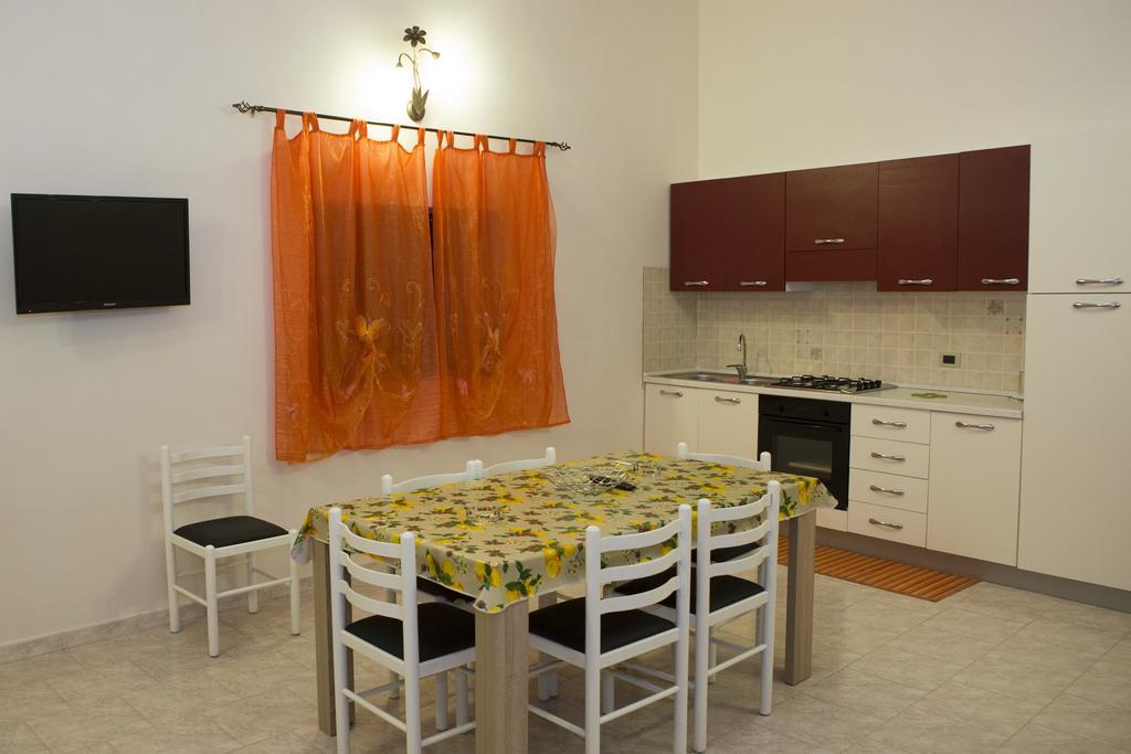 Casa Vacanze Calafarina Пакіно Номер фото